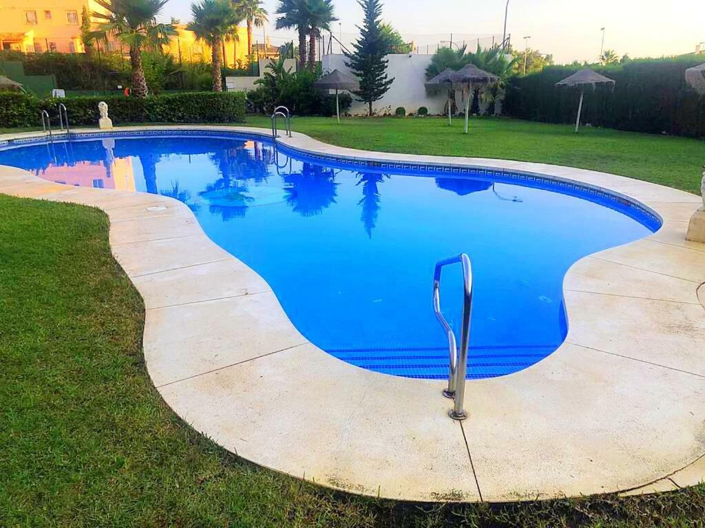 Seaview Apartment With Great Amenities & Facilities Benalmádena Exterior foto